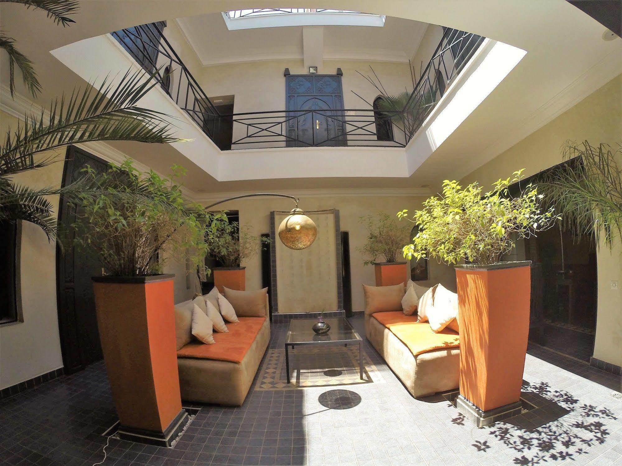 Riad Pierres Et Saveurs Soleil Marrakesh Exterior photo